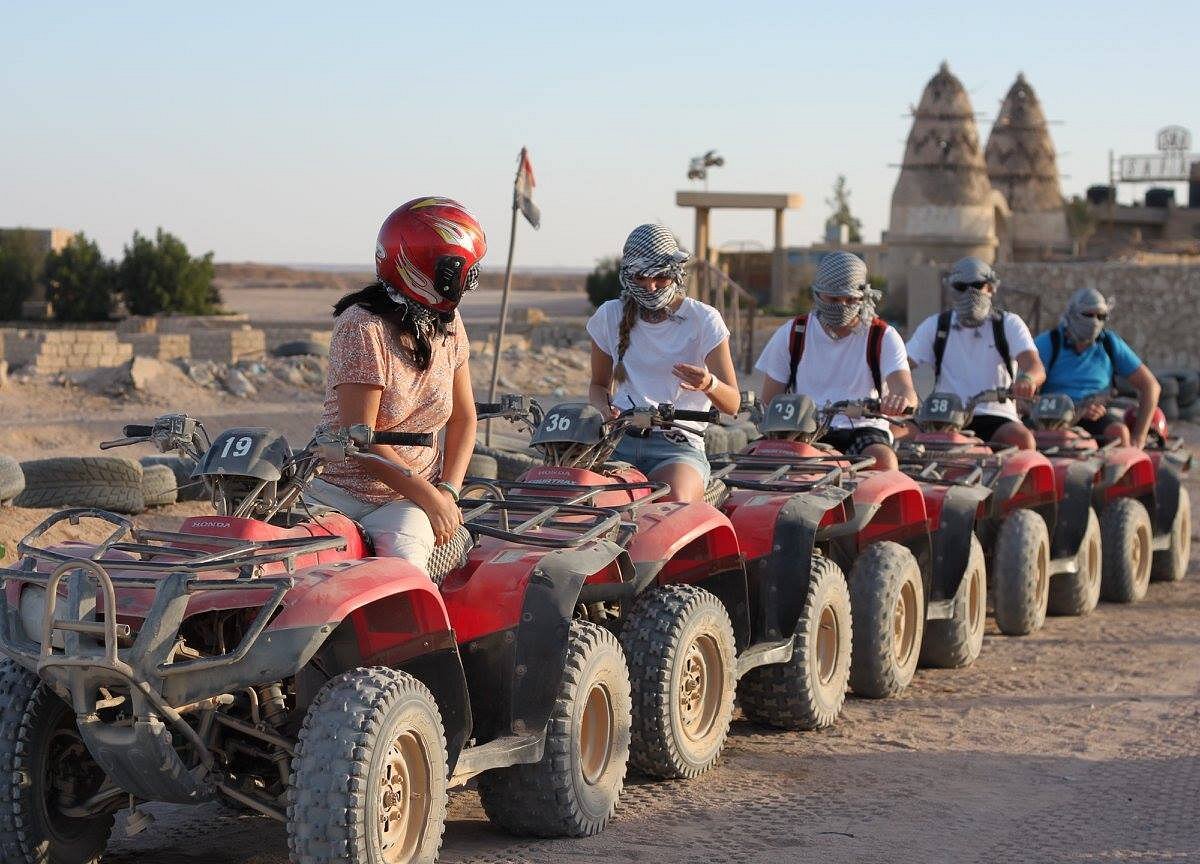 Off-the-Shelf Solution vs. Custom Development: A Tourism Owner's Guide